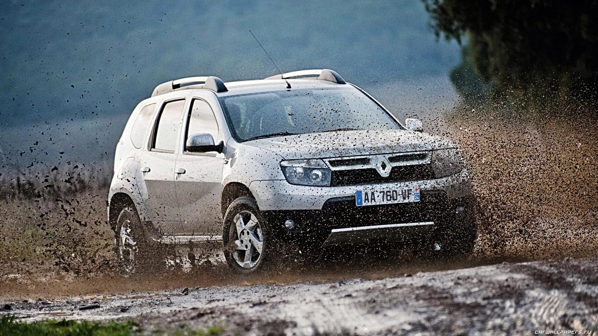 Renault Duster 2010. Dacia Duster 2024. Рено Дастер 2010 ТХ. Летающий Рено Дастер.