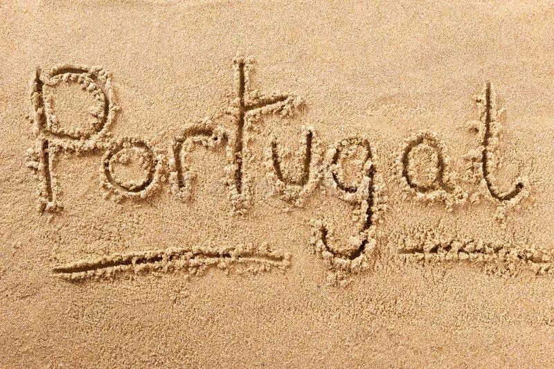 Holiday message. Болгария надпись. Болгарские надписи. Песок текст. Надпись Салима на песке пляжа.