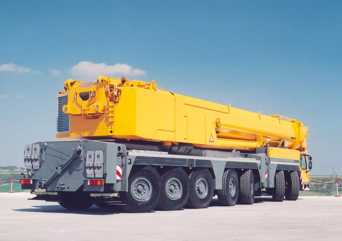 Liebherr LTM 1400. Кран ''Liebherr'' LTM-1400. Мобильный кран LTM 1400-7.1. Кран Либхер 400т.