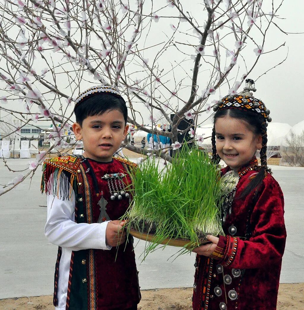 Туркменский национальный праздник Новруз. Новруз в Туркменистане. Туркменский Новруз байрам. Дети Новруза в Туркменистане 2020.
