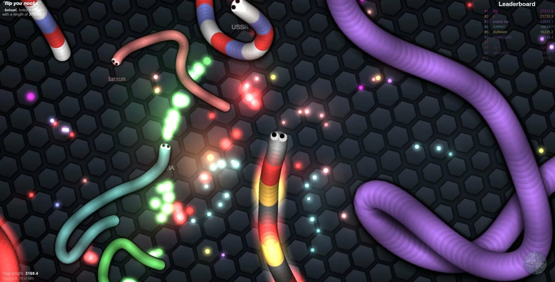 Slither io червяк. Игра змейка Slither. Игра змея Slither. Червячки слизарио. Игра черви едят червей