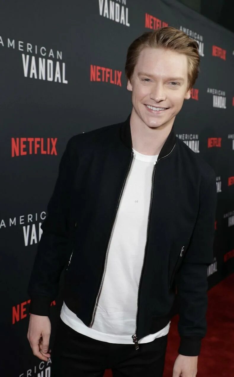 Кэлам уорси. Кэлам уорси актер. Риз хартвиг. Кэлам уорси. Кэлам уорси.