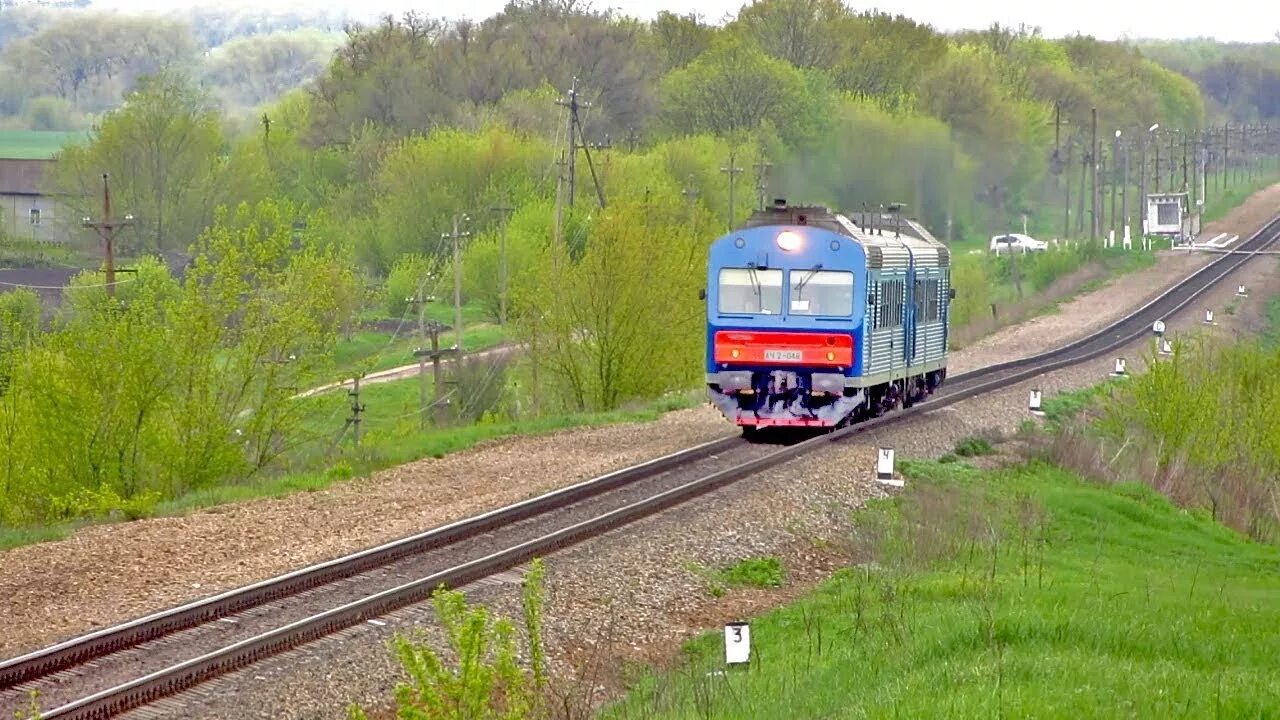 Электричка Льгов Курск. Пригородный поезд Курск Глушково. Курск Глушково электричка. Поезд Льгов Курск.