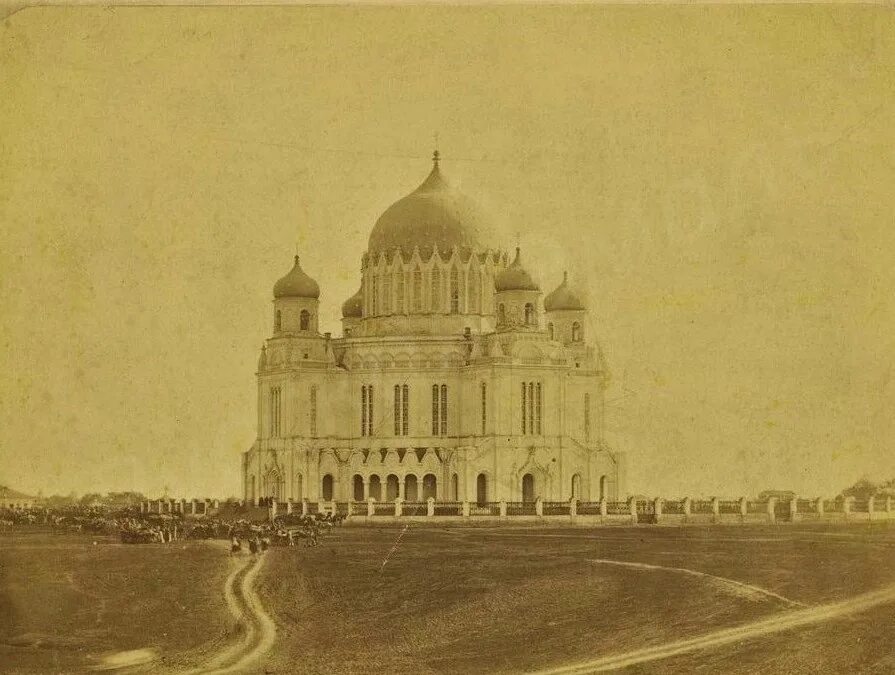 Храм христа спасителя витберга. Александро-невский собор вятка. александро невский собор киров. витберг архитектор александро невский собор. храм витберга в вятке.