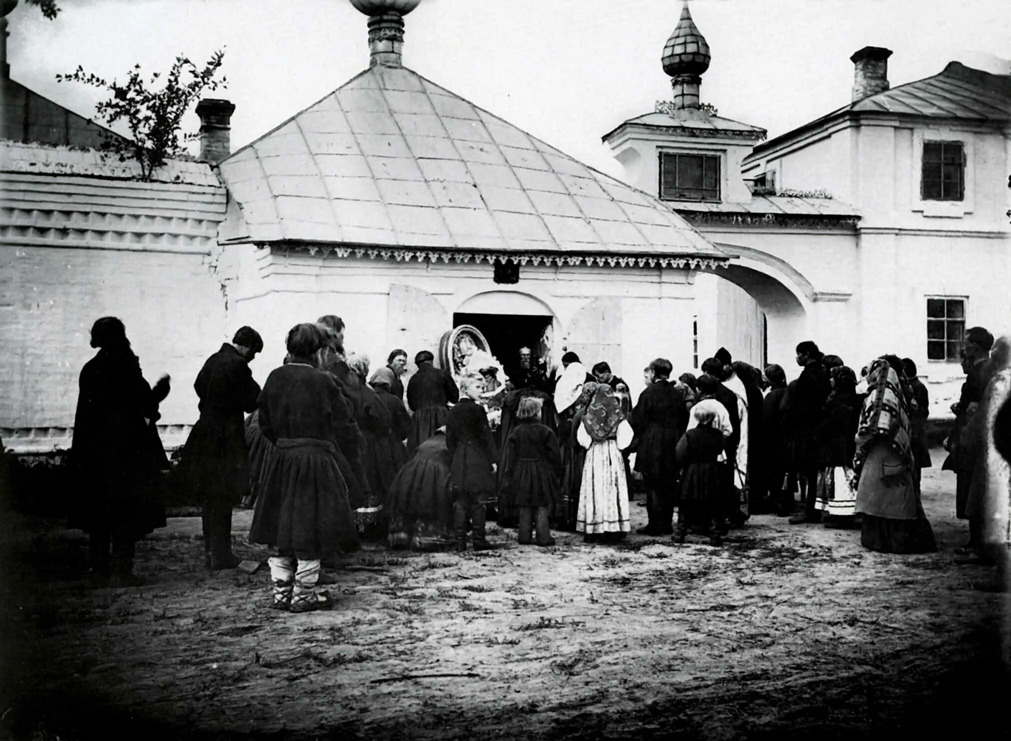 Благовещенский Керженский единоверческий мужской монастырь. Фотографии царской России Максима Дмитриева. Священник конец 19 века Россия. Годы конец 19 начало 20