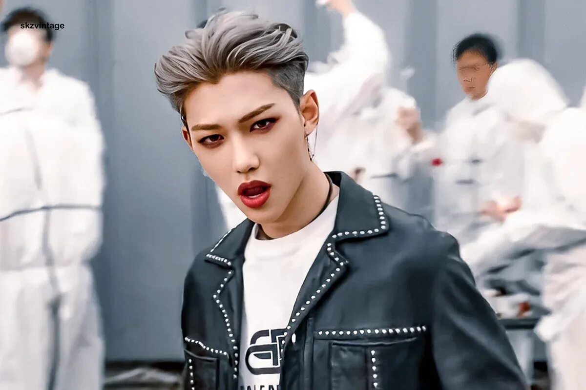 Felix bo. Lee felix stray kids.