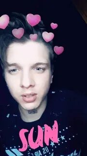 Мне 14 ему