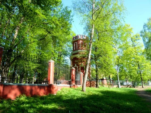 Усадьба михалково коптево. Усадьба михалково коптево. Парк михалково москва. Парк усадьба михалково. Ротонда михалково усадьба.