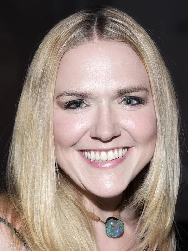 Доминик суэйн фото. Доминик суэйн 2021. Dominique swain. Доминик суэйн в молодости. Доминик суэйн сейчас 2021.