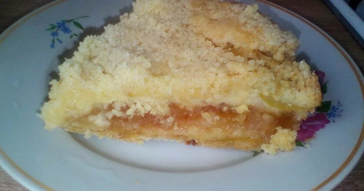 насыпной пирог с яблоками. пирог 3 стакана с яблоками насыпной и манкой. болгарский насыпной яблочный пирог. насыпной пирог 3 стакана рецепт. насыпной яблочный пирог три стакана.