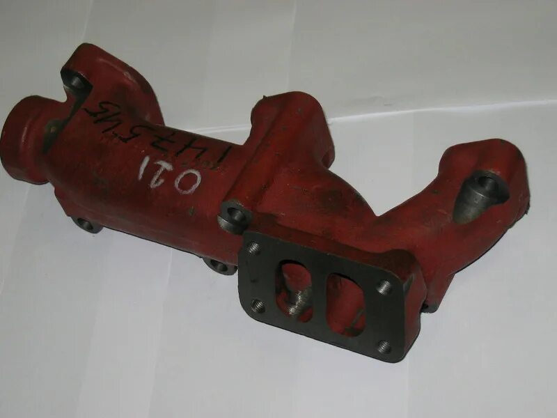 260-1005042 маслоотражатель д-260. уплотнение вала (сальник 40*70*5). сальник коленвала задний мтз 80 д240. сальник коленвала д 65 юмз задний. передний д.