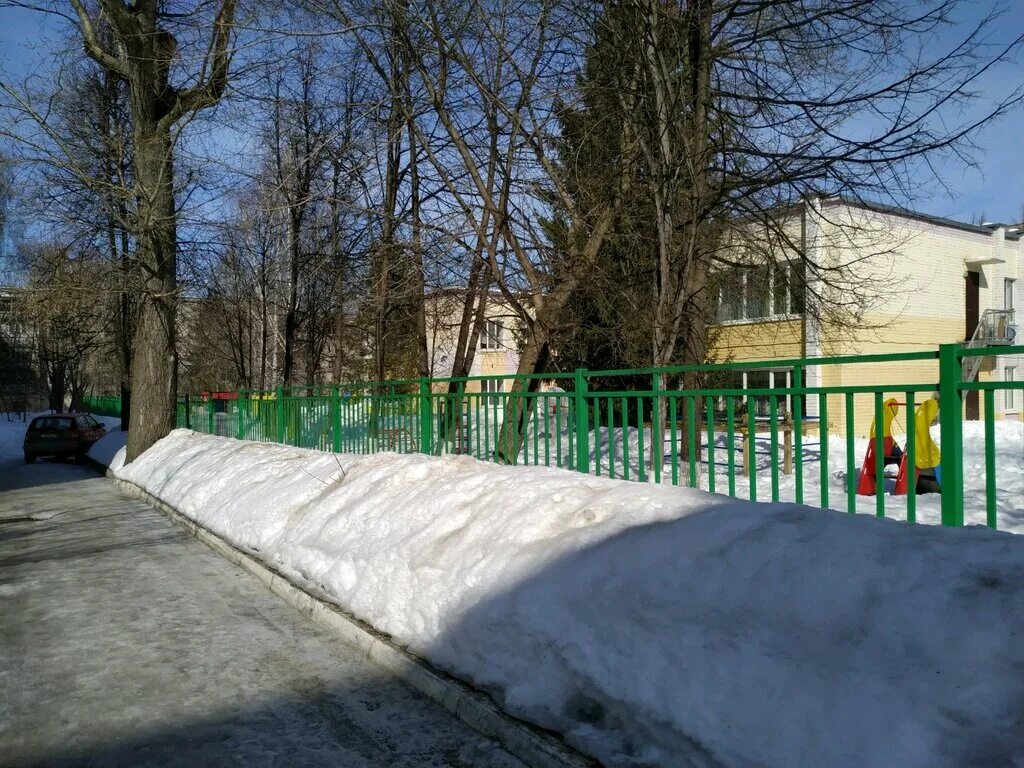 новомосковск космонавтов 29. г. г. детская поликлиника 6 казань космонавтов. парикмахерская липецк космонавтов.