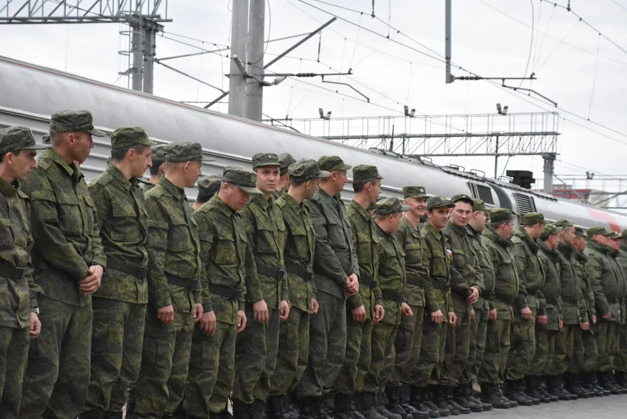 Мобилизованные военные. Частичная мобилизация в РФ. Саратовские мобилизованные. Мобилизация в Саратове. Что известно о новой мобилизации в россии