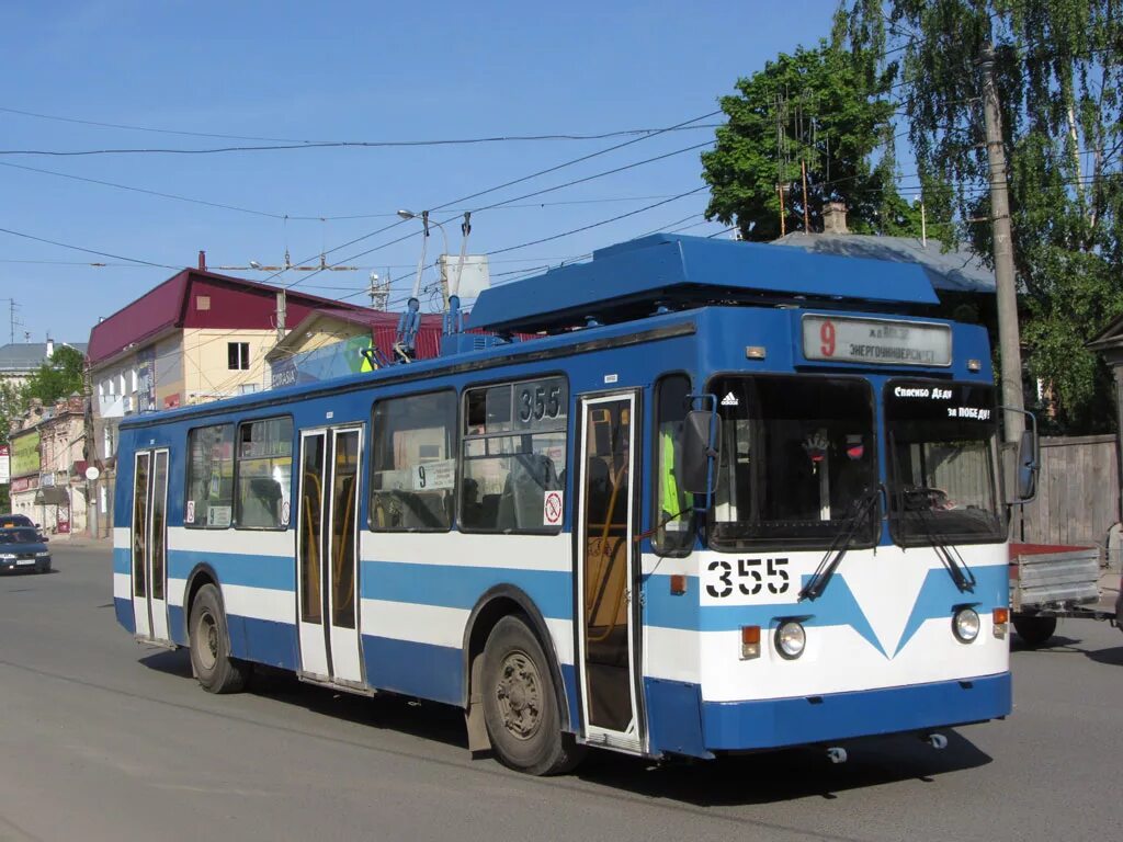 Проезд в троллейбусе в иваново. Проезд в троллейбусе в иваново