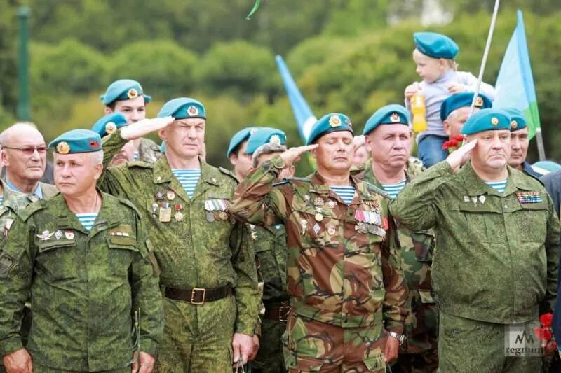 Десант дата. Десантники. наши десантники. десантники фото. десантник картинка.