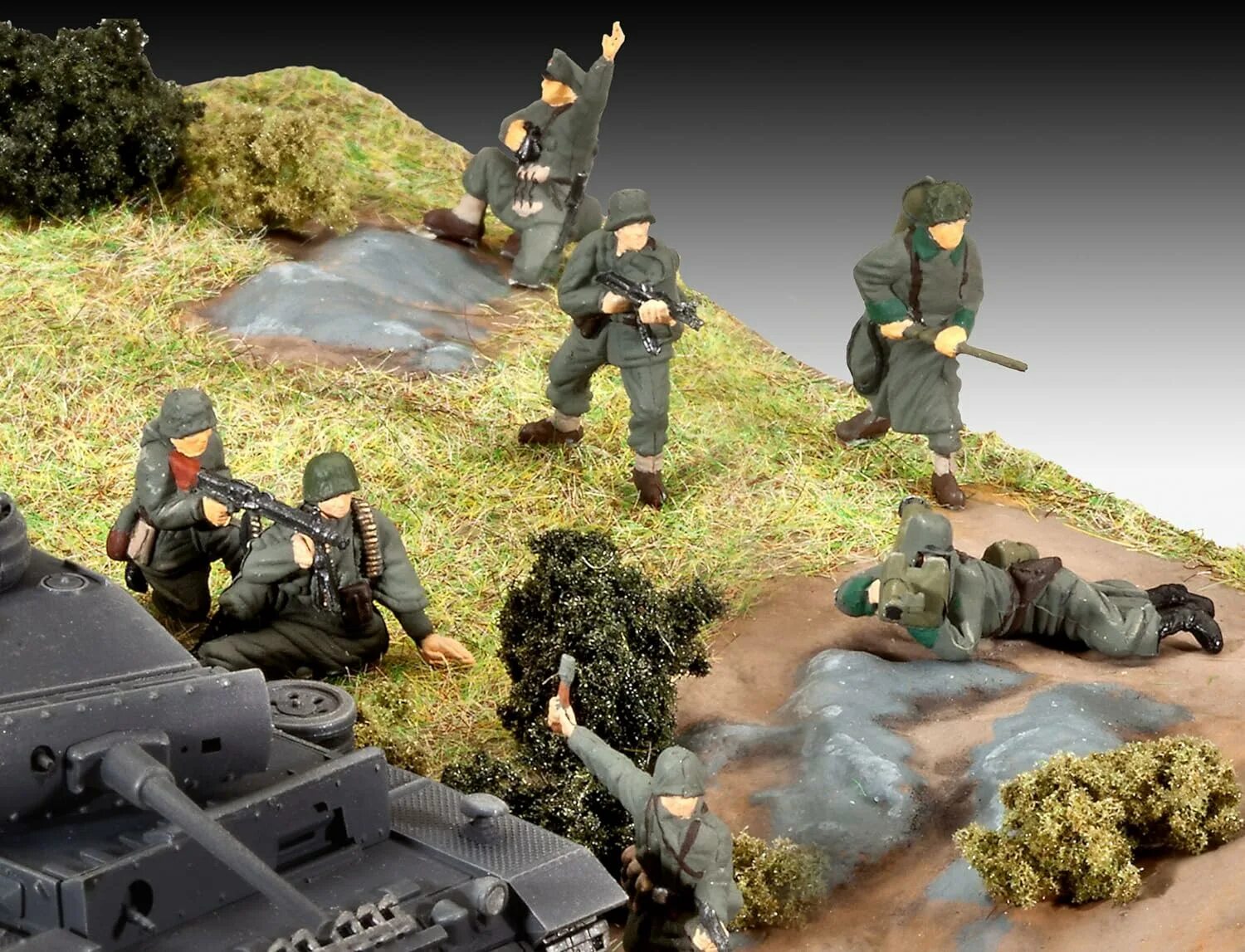 03189 Revell 1/72 набор-диорама "Сталинград" Stalingrad Battle PZKPFW. III & T-34 & Figures. Revell солдатики 1/72. Диорама Сталинградская битва 1 72. Диорама ВОВ 1 72. Битва пластилинов