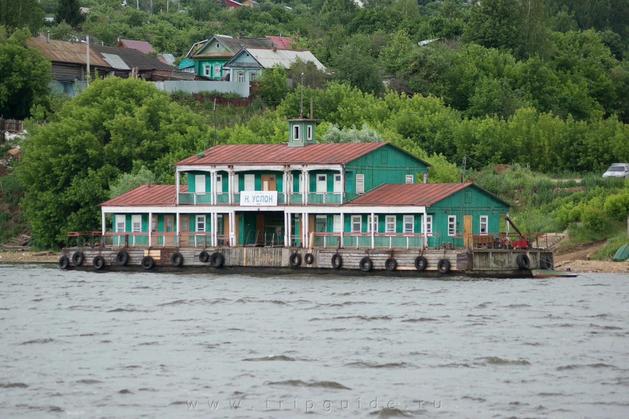 Погода нижний услон республика татарстан. Нижний услон казань. дебаркадер верхний услон. верхний услон пристань. нижний услон волга.