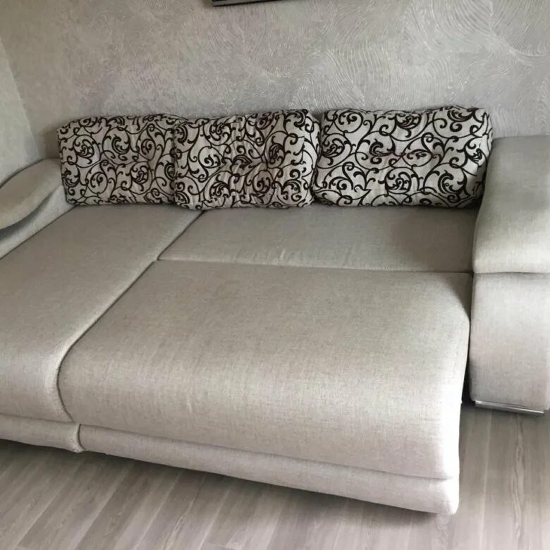 Диван,мягкая мебель! - купить в Хабаровске, цена 40 000 руб., продано 20 июля 20
