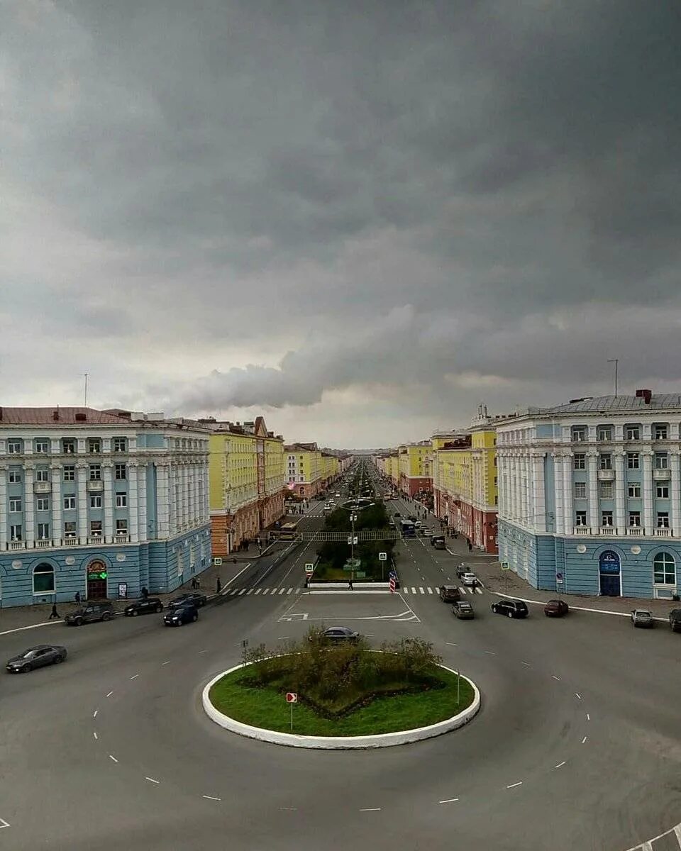 Окрестности норильска. Город Норильск. Центр Норильска. Норильск центр города.