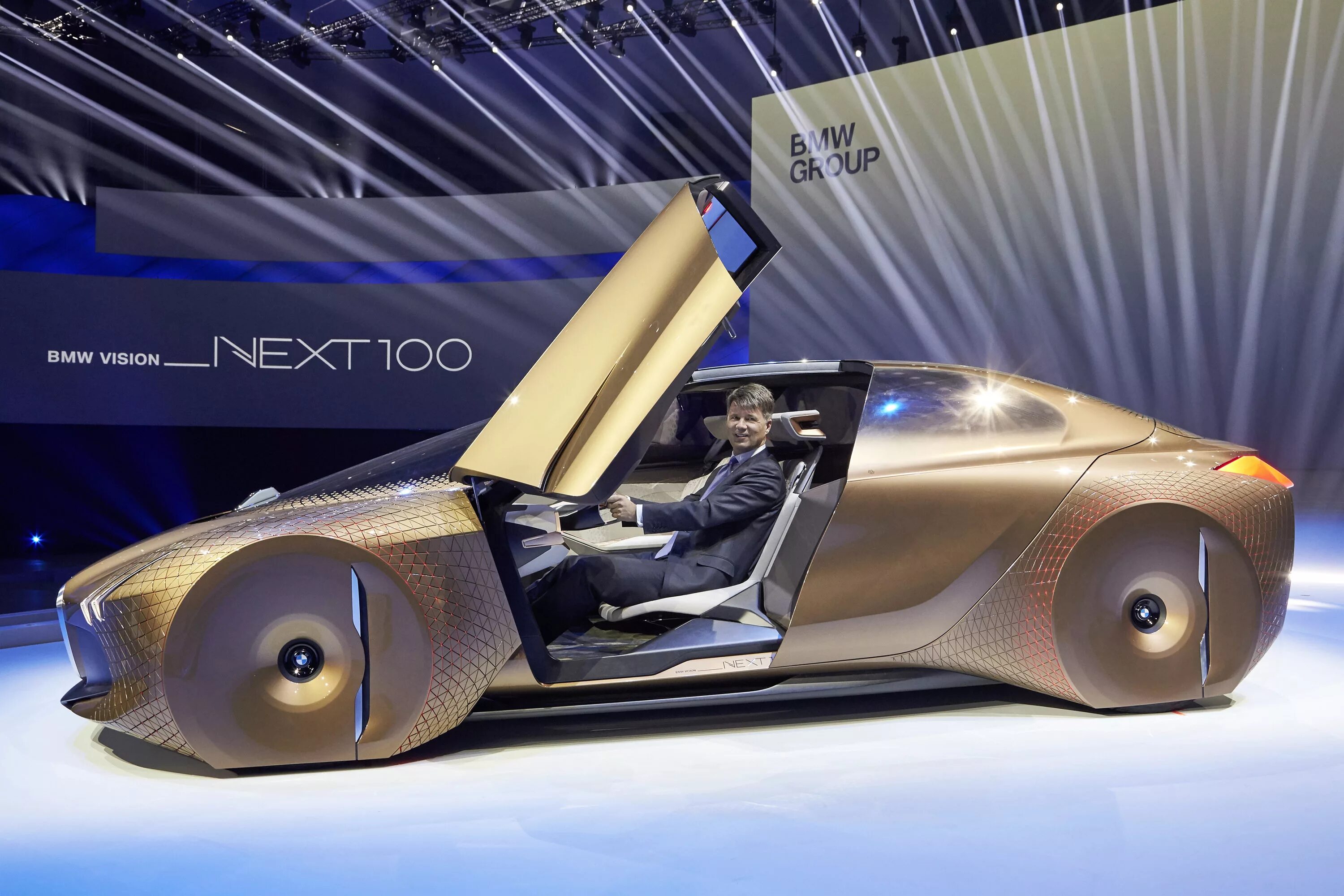 Future 100. BMW Vision next 100. BMW Vision next 100 Concept. Новая БМВ Вижн Некст 100. Новая БМВ Vision next 100.