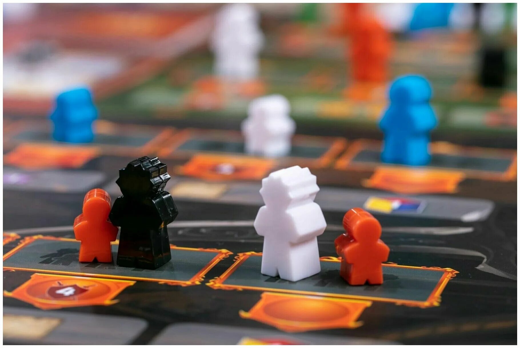 Crowdgames офис.