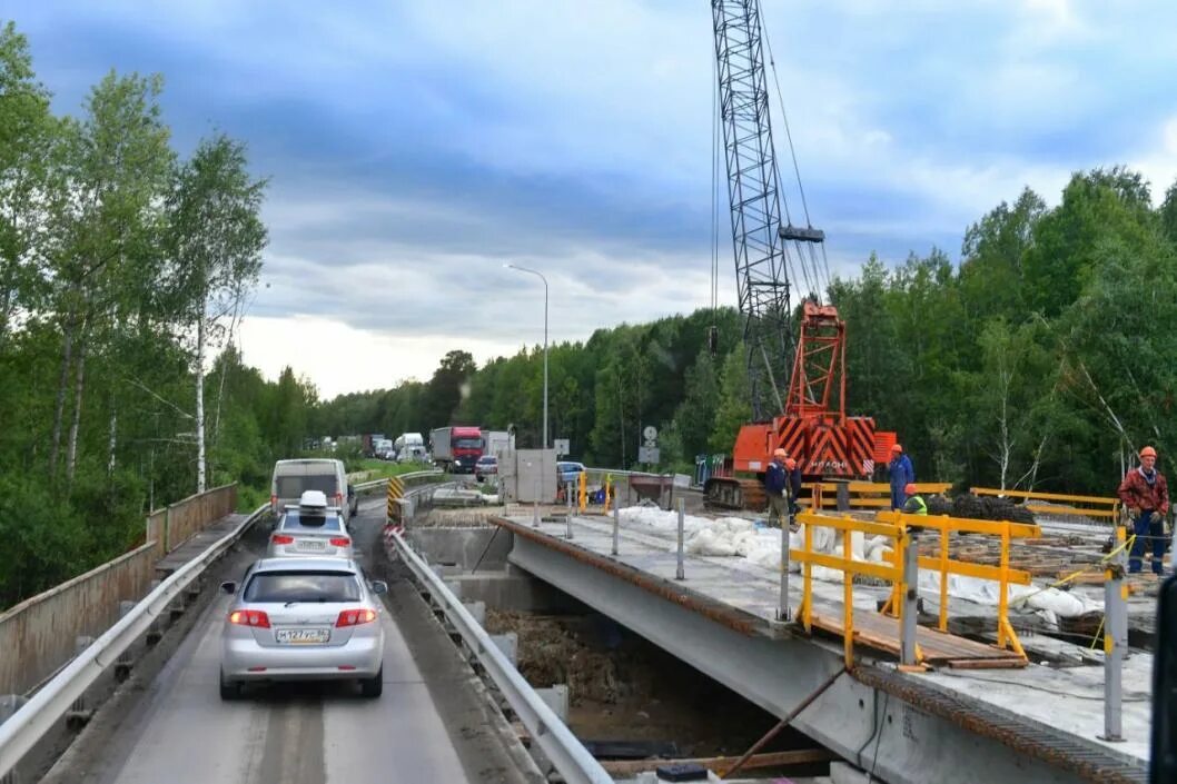 Москва тюмень дорога. Екатеринбург стройка дороги. Строительство дорог Тюмень. Московские дороги. Москва дорога.