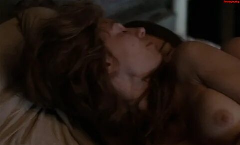 Slideshow pictures of vanessa kirby.