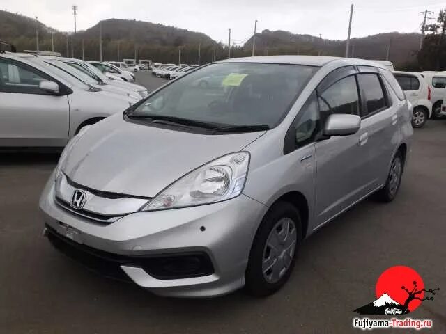 Honda Fit Shuttle Hybrid 2014. Honda Fit Hybrid 2014. Honda Fit Shuttle Hybrid. Хонда фит шаттл гибрид 2014. Фит гибрид 2014