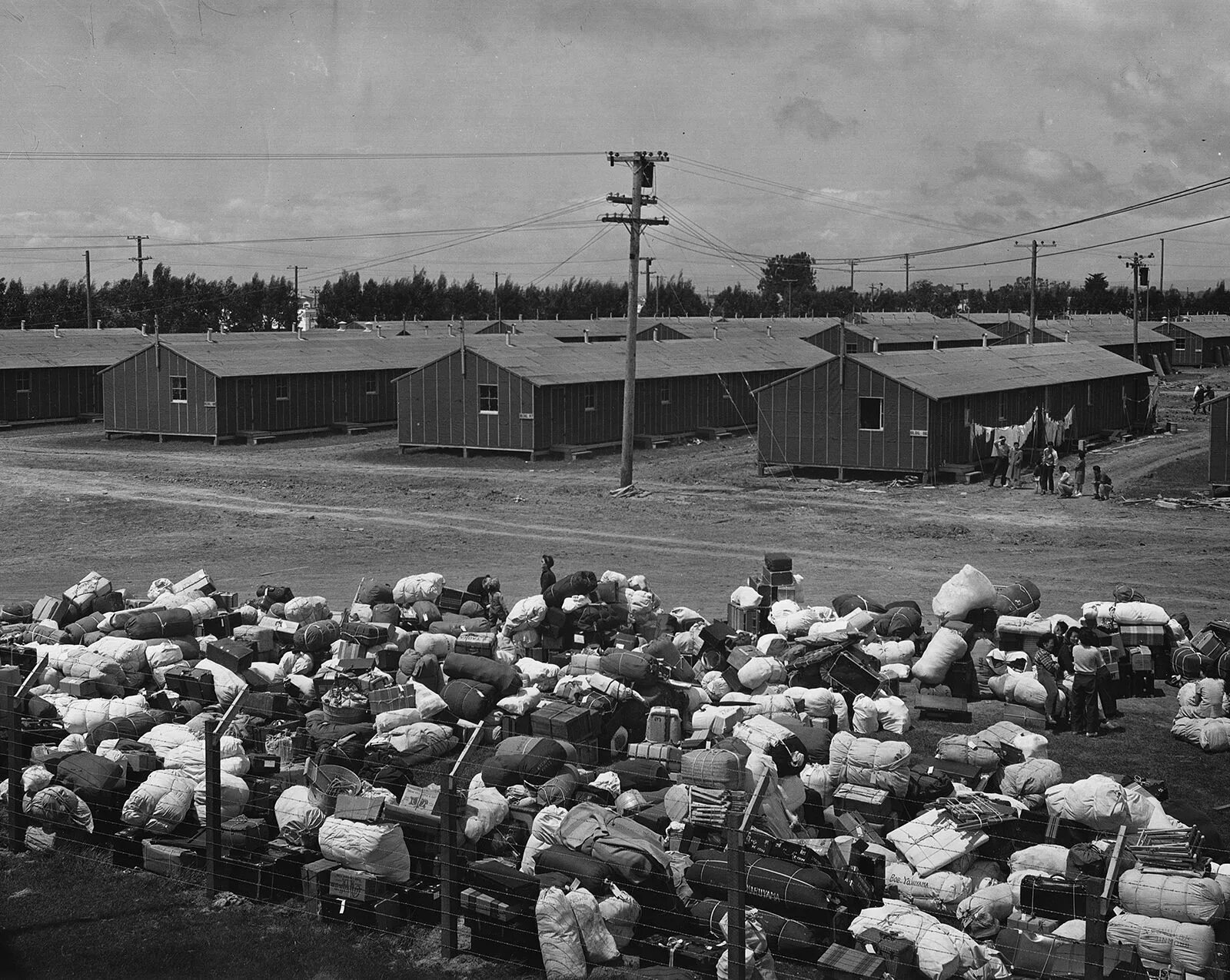 Concentration camp. Концентрационный лагерь для японцев в Америке. Интернирование японцев в США. Интернирование японцев в США лагеря.