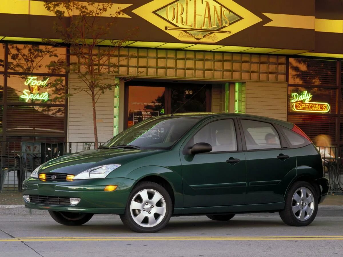 Форд хэтчбек 2004. Ford focus 2002 хэтчбек. ford focus 1. форд фокус 1 хэтчбек. ford focus 1 st.