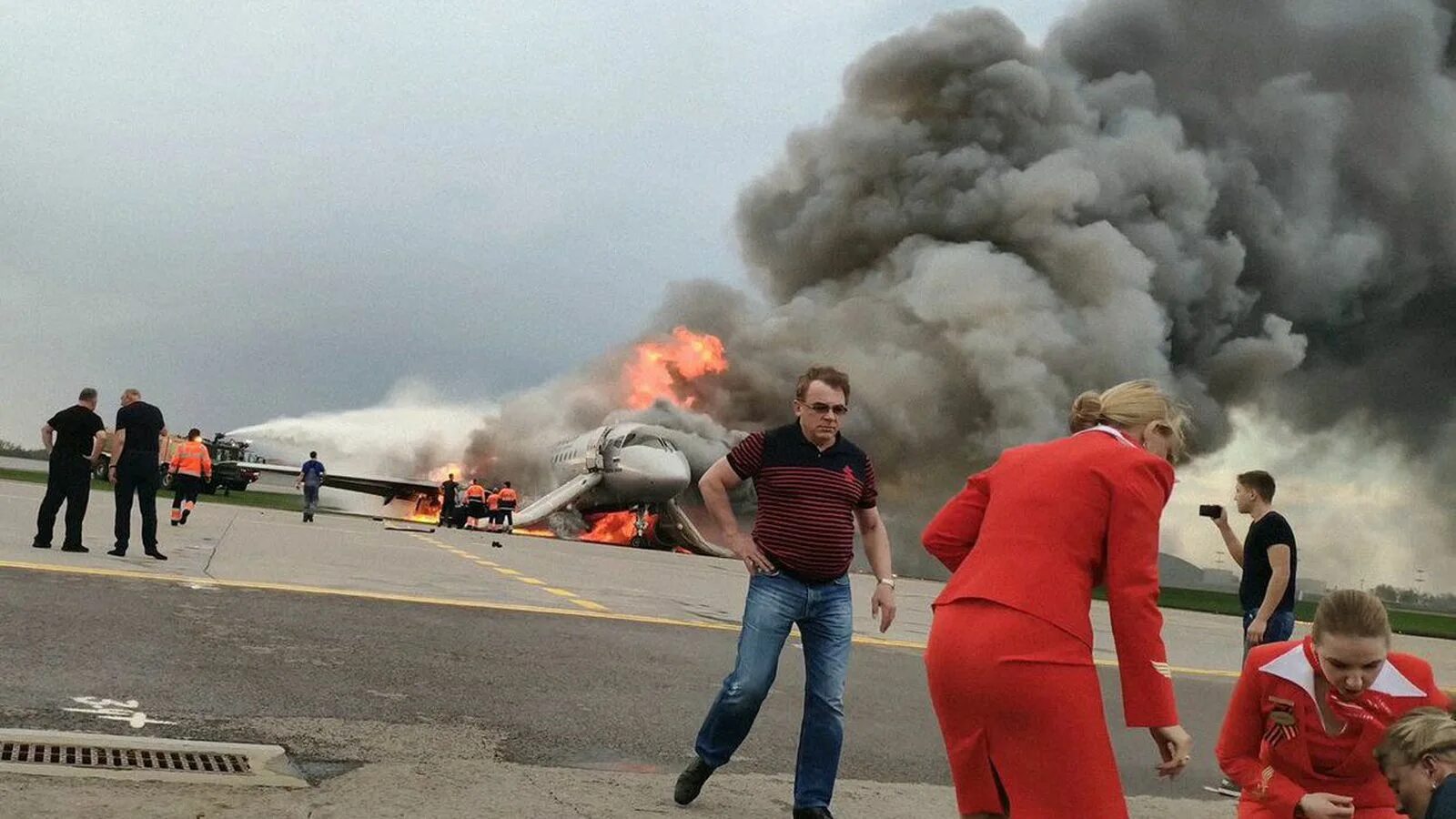 Авиакатастрофа в Шереметьево 2019. Авиакатастрофа SSJ-100 В Шереметьево. Авиакатастрофа Аэрофлот Шереметьево. SSJ 100 авария. Авиакатастрофа суперджета