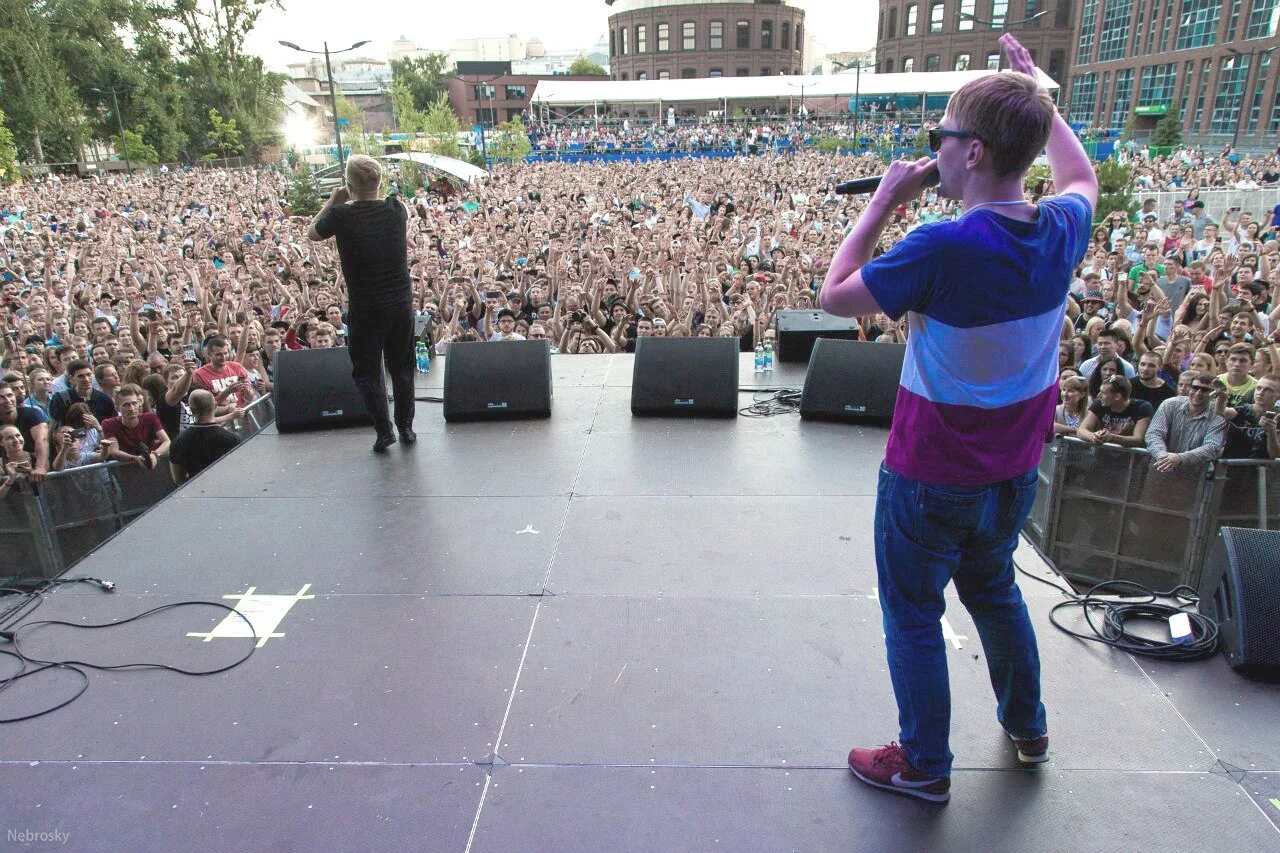 витя ак 47 концерт. ак 47 концерты 2022. ак 47 концерты. ак 47 концерты. ак 47 витя и максим.