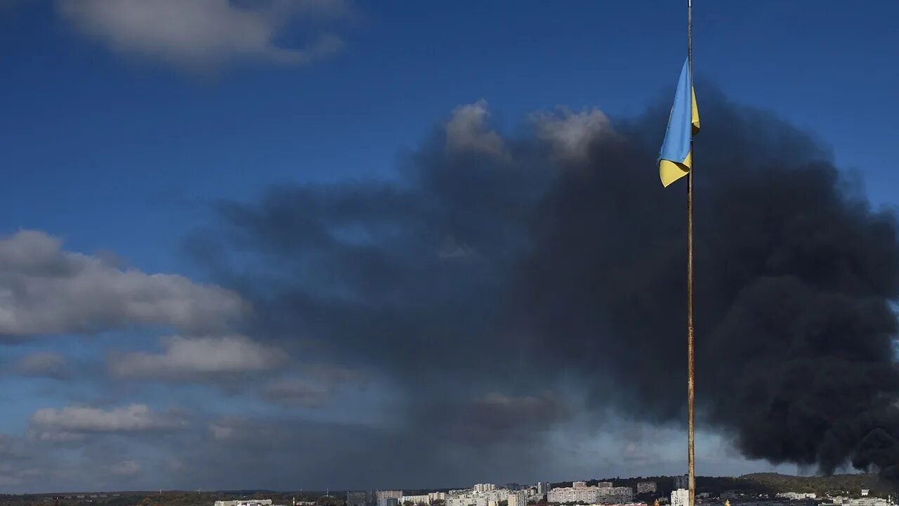 В воронеже объявлена тревога. В Николаевской области Украины объявили воздушную тревогу. Взрывы на Украине. Воздушная тревога на Украине. Украина фото.