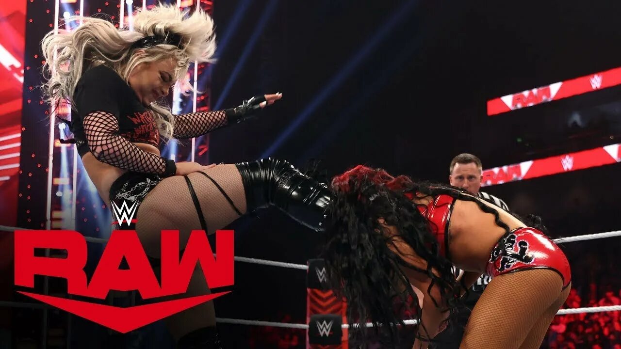 Куплинов димитреску. Crazy diamond vs killer queen. Парадеевич блоггер. Йонко большая мамочка. Киллер квин r34.