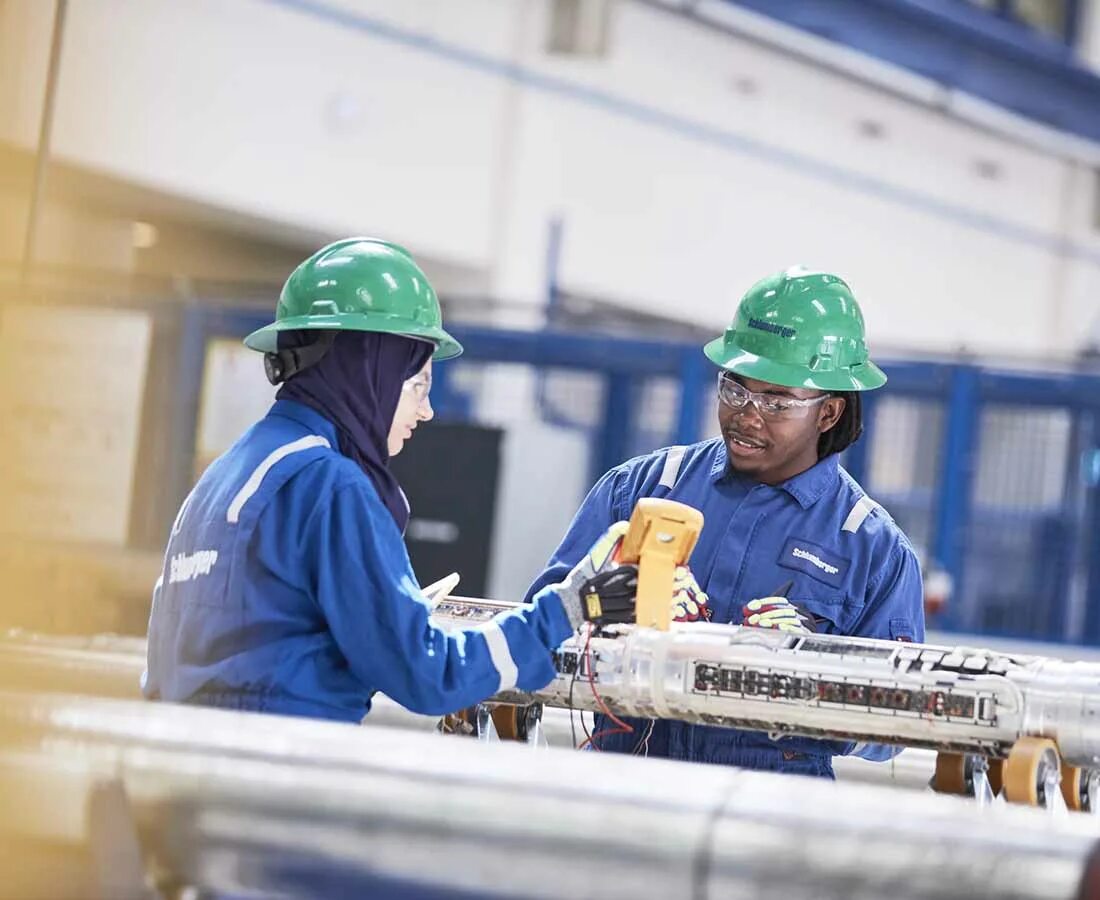 Шлюмберже пыть ях. Компания schlumberger. Компания шлюмберже лоджелко инк. Компания шлюмберже. Нефтяная компания шлюмберже.