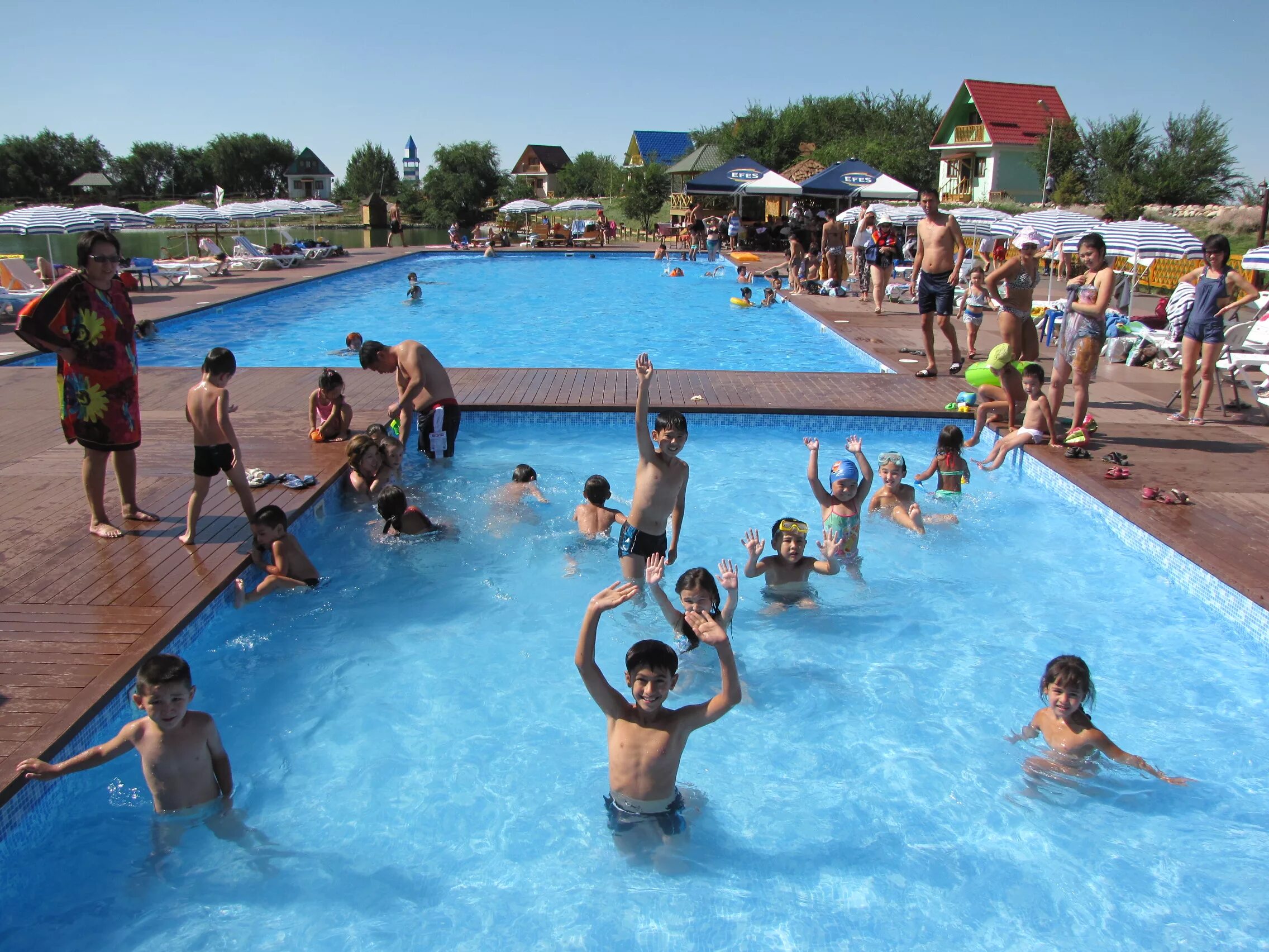 Капчагай аквапарк. Home club алматы. Кафе в каскелене. Хом клаб алматы каскелен. Home club капчагай.