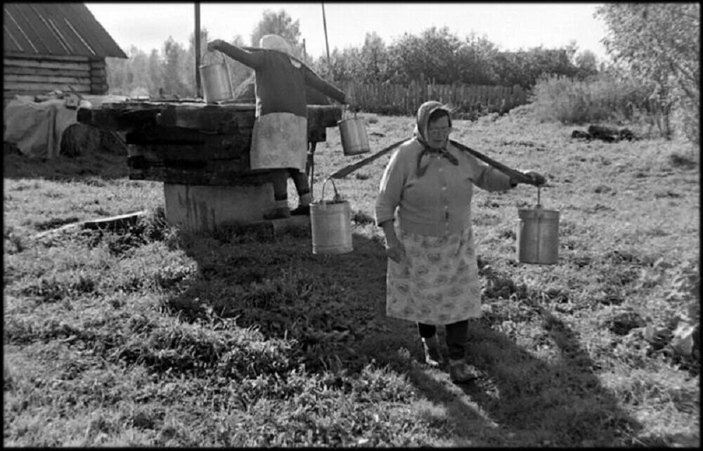 Советские люди в деревне. Жизнь в деревне СССР. Жизнь в деревне 50 лет назад. Деревенская жизнь.