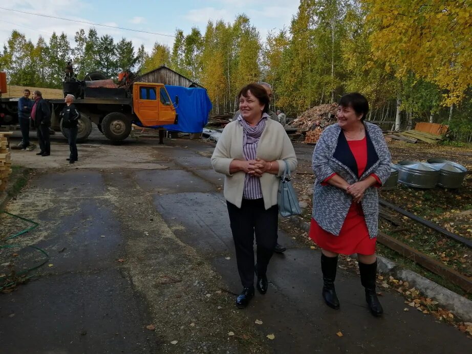 Поселок Маго Николаевский район. Поселок Маго Хабаровский край. Школа поселок Маго. Школа 5 Маго Николаевского района Хабаровского края.