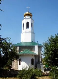 Береговой церковь