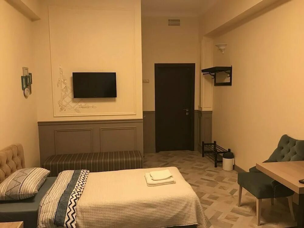 Leon москва. Leon москва. Клуб лион москва. Ресторан в старом особняке. Ресторан лион перово.