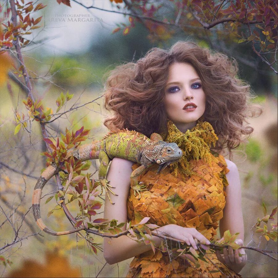 Женщина осень. Маргарита Карева. Маргарита Карева фотограф. Сказочный фотограф Маргарита Карева. Маргарита Караева фотограф.