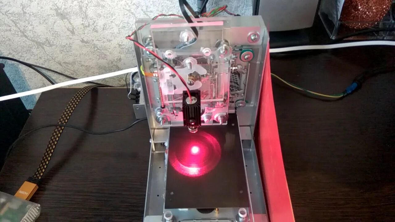 Лазерный гравер из dvd. Лазерный гравер из dvd arduino nano. лазерный гравер из двд привода. лазерный гравер из dvd привода на ардуино. гравер dk4.0.