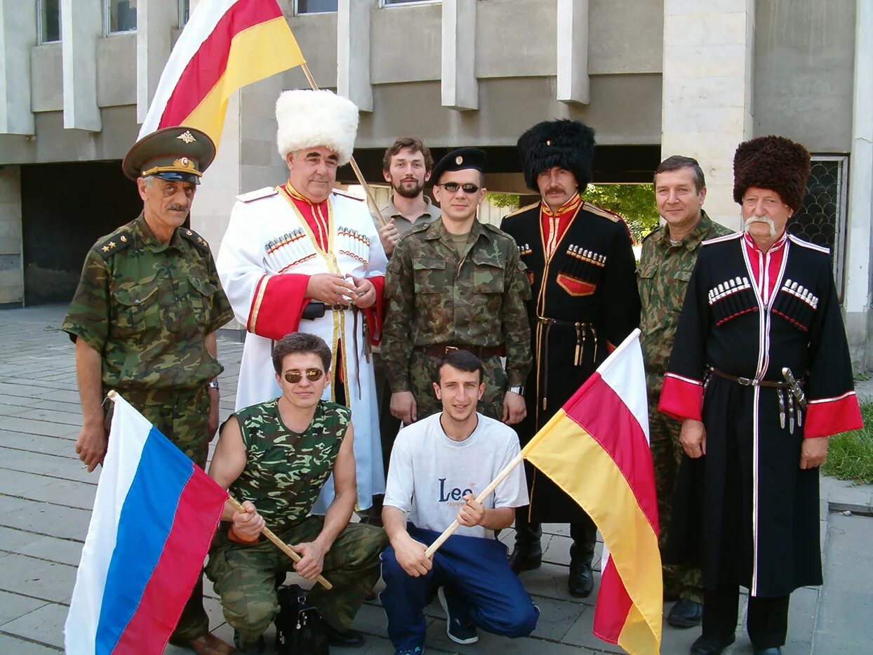 Крымское окружное казачье общество. Казак республик. Терские казаки кизляра. Уральские казаки 1918. Кубанские казаки 1917.