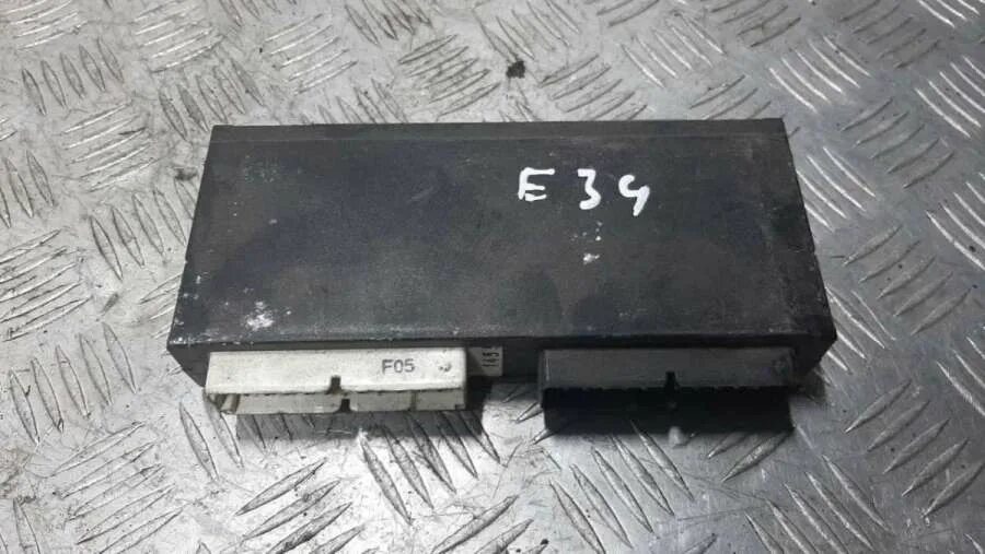 Блок комфорта bmw e34 gm. Блок комфорта бмв е34. Бмв е34 расположение блока комфорта. Блок комфорта е34. Блок комфорта е34.