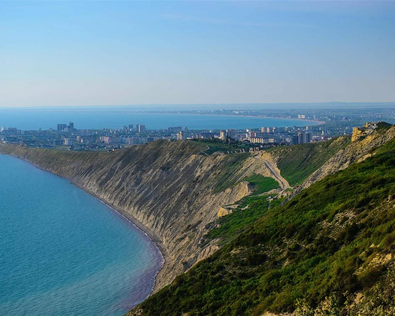 Анапские достопримечательности. Варваровка анапа. Анапа набережная маяк. Анапский маяк анапа. Анапа набережная маяк.