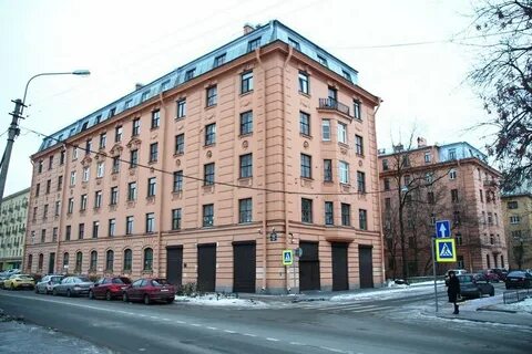 Банки петроградская