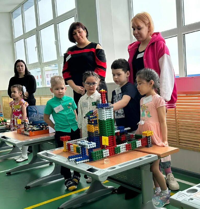 Детский сад ромашка лабытнанги. Управление образования лабытнанги. Лабытнанги янао школа 5. Окружной конкурс. Учитель года лабытнанги.