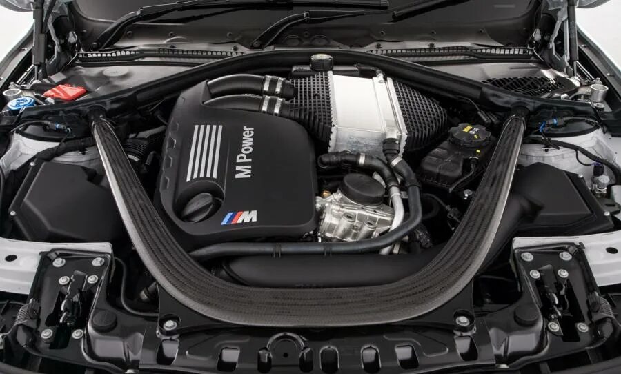 Мотор bmw m3 e92. Bmw e92 двигатели. Bmw e92 двигатель. Bmw 335 e92 мотор. Мотор bmw m3 e92.