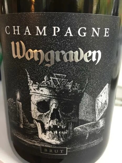 Baron fuente champagne. Сигурд Вонгравен. Вино Wongraven. Барон Фуэнте шампанское Гранд резерв. Baron fuente Champagne Millesime 2013.