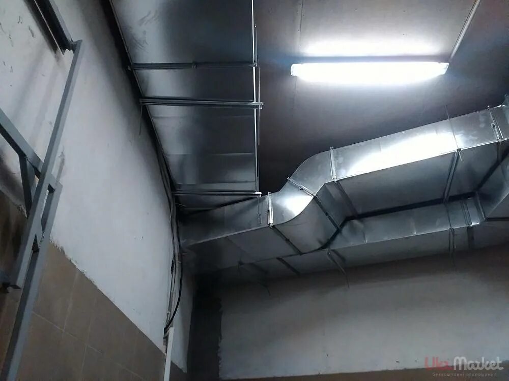 Окожушка воздуховодов. Воздуховодов стд 205. Вытяжная система для сварки оцинкованных труб. Вентиляционная труба 690*400. Воздуховод сварной на фл 1000х400.
